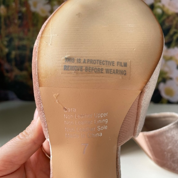 Vintage Pink Velvet Mules - Picture 3 of 4